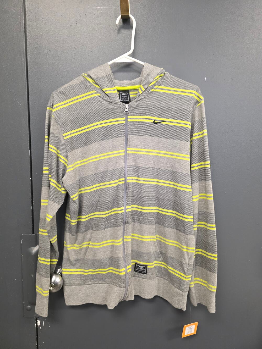 NIKE RETRO JACKET XL GRAY YELLOW 1034